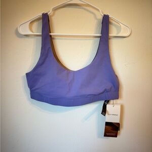 Vuori Sports Bra Womens M Purple Daily Gym Jogging Active Athleisure Unpadded